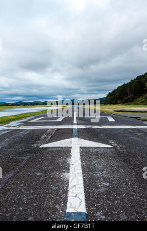 Startbahn 07 in Bantry Airstrip, West Cork, Irland, Flugreisen, Transport, kopieren Raum. Stockfoto