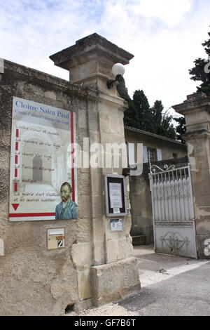 Eingang zum Monastère Saint-Paul de Mausole St Remy de Provence, Frankreich Stockfoto