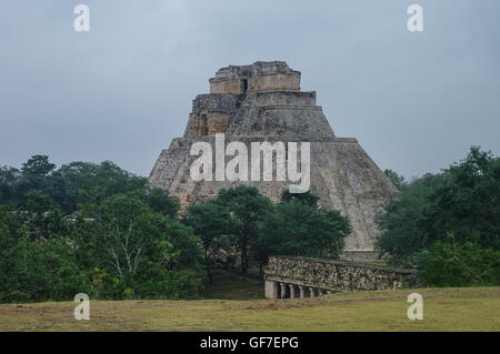 Große Pyramide von Uxmal-Yucatan-Mexiko Stockfoto