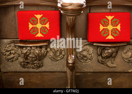 Großbritannien, England, Norfolk, King's Lynn, St Margarets Minster Kirche, Misericords, Grüner Mann Gesicht mit Laub aus Mund Stockfoto