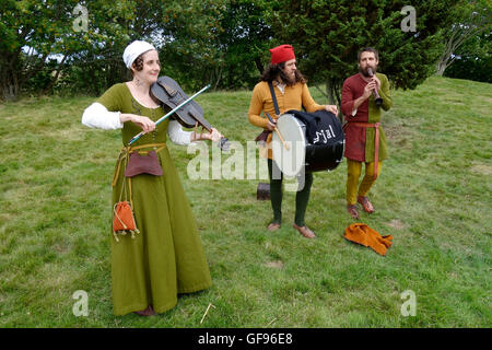 Mittelalterliche Musik Trio Band führt im freien Stockfoto