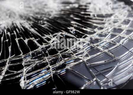 Makroaufnahme von zerbrochenen Glas Stockfoto