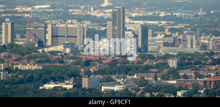 Luftbild, Skyline Essen mit RWE-Turm, Evonik-Bürogebäude, Hauptquartier, Post Wolkenkratzer, Blick vom Fischlaken, Essen, Stockfoto