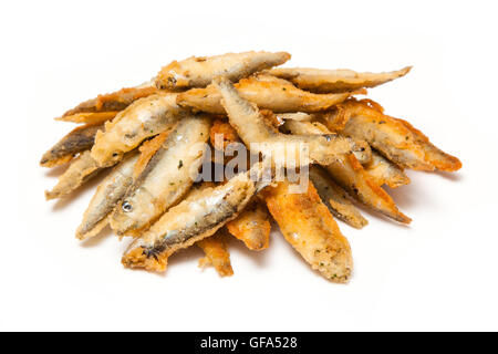 Angeschlagenen Sardellenfang Sprotten (Sprattus Sprattus) isoliert auf einem weißen Studio-Hintergrund. Stockfoto