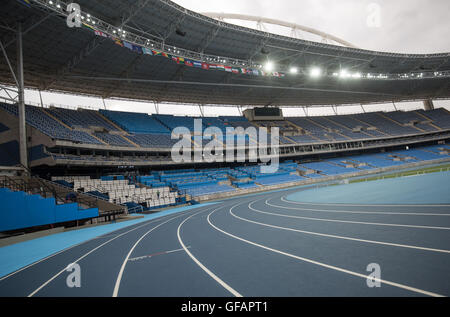 Rio De Janeiro, Brasilien. 29. Juli 2016. Gesamtansicht der Olympic Stadium Joao Havelange in Rio De Janeiro, Brasilien, 29. Juli 2016. Das Stadion veranstaltet die Leichtathletik-Leichtathletik-Veranstaltungen für die Olympischen Spiele 2016 in Rio. Olympische Spiele 2016 in Rio statt von 05 bis 21 August. Foto: Michael Kappeler/Dpa/Alamy Live News Stockfoto