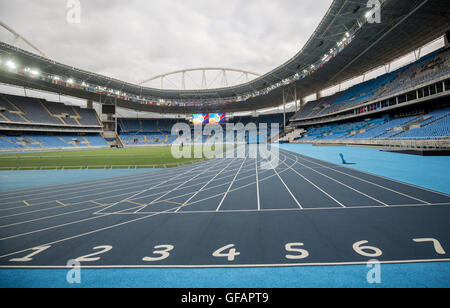 Rio De Janeiro, Brasilien. 29. Juli 2016. Gesamtansicht der Olympic Stadium Joao Havelange in Rio De Janeiro, Brasilien, 29. Juli 2016. Das Stadion veranstaltet die Leichtathletik-Leichtathletik-Veranstaltungen für die Olympischen Spiele 2016 in Rio. Olympische Spiele 2016 in Rio statt von 05 bis 21 August. Foto: Michael Kappeler/Dpa/Alamy Live News Stockfoto