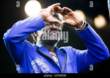 Charles Bradley führt beim WOMAD-Festival in Charlton Park, UK. 29. Juli 2016. Bildnachweis: Adam Gasson/Alamy Live-Nachrichten Stockfoto