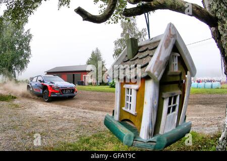 WRC-Rallye Finnland, Stufen 13-14. Thierry Neuville (BEL) - Nicolas Gilsoul(BEL) - Hyundai I20 WRC Stockfoto