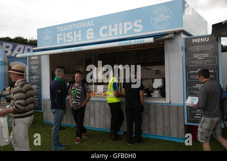 Silverstone, Towcester, UK, 30. Juli 2016, traditionellen Fish And Chips stall bei der Silverstone Classic 201 Credit: Keith Larby/Alamy Live News Stockfoto