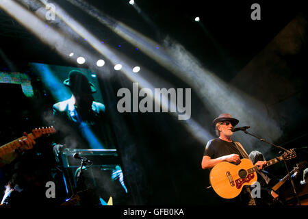 Turin, Italien. Juli 2016. Francesco De Gregori ist einer der berühmtesten italienischen Songwriter; er spielte live für das Grudorf Credit: Daniele Baldi Stockfoto