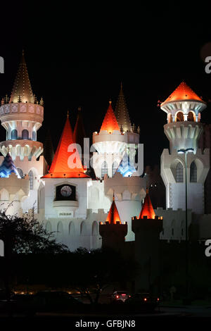 Türme von Excalibur in der Nacht Stockfoto