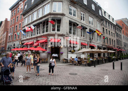 MONTREAL - 27. Mai 2016: Old Montreal ist der älteste Bereich in der Stadt von Montreal, Quebec, Kanada, mit ein paar Überreste bac Stockfoto