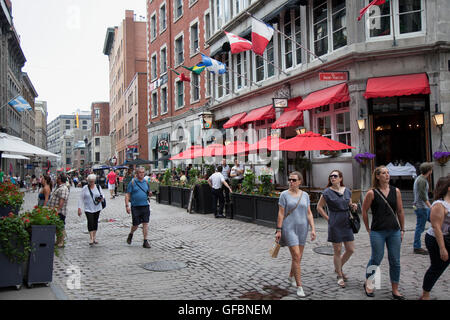 MONTREAL - 27. Mai 2016: Old Montreal ist der älteste Bereich in der Stadt von Montreal, Quebec, Kanada, mit ein paar Überreste bac Stockfoto