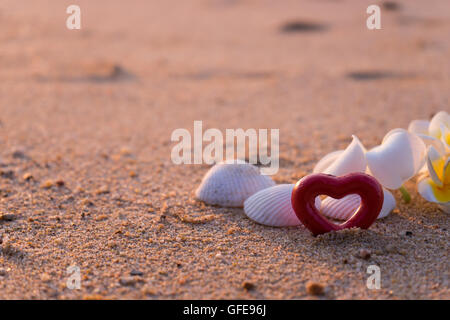 Herzen auf die Sommer-Strand-soft-Fokus Stockfoto