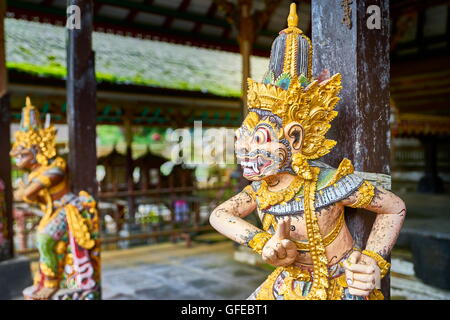 Gott Statue in Pura Gunung Kawi Tempel, Bali, Indonesien Stockfoto