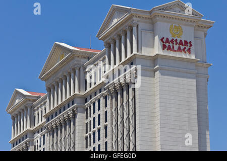 Las Vegas - ca. Juli 2016: Caesars Palace ist ein Luxushotel und Casino im Besitz von Caesars EntertainmenY III Stockfoto