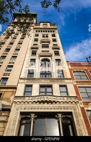 Die Decker-Gebäude mit seiner komplizierten Terrakotta-Fassade, Union Square, Manhattan, New York City Stockfoto