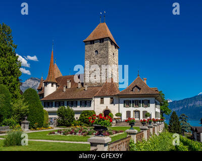 Schloss Spiez, Thunersee, Berner Oberland, Bern, Schweiz, Europa Stockfoto