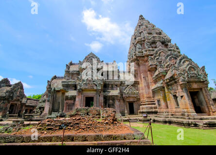 Prasat Hin Phanom Rung, Phanom Rung oder vollständigen Namen, Prasat Hin Phanom Rung, wird ein Khmer-Tempel-Komplex auf dem Rand einer ausgestorbenen festgelegt. Stockfoto