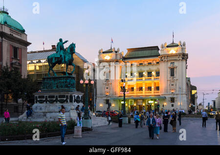 Beograd, Belgrad: Trg Republike mit Nationaltheater und Reiterstandbild des Fürsten Mihailo Obrenovic, Serbien, Stockfoto