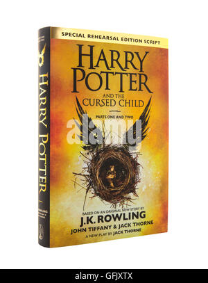 Das neue Buch Harry Potter und das verfluchte Kind besondere Probe Edition Skript Teile eins und zwei Stockfoto