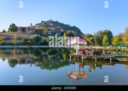 Riegersburg: See, Stadt, Burg Riegersburg, Österreich, Steiermark, Steiermark, Steirisches Thermenland - Oststeiermark Stockfoto