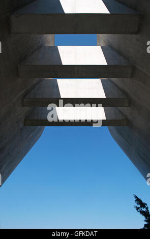 Jerusalem: Die konkrete Abdeckung des Yad Vashem, Israels offizielle Gedenkstätte für die Opfer des Holocaust 1953 gegründet Stockfoto