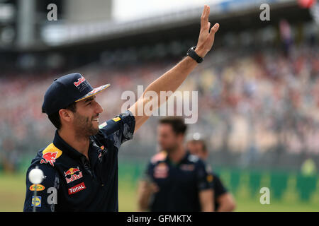 Hockenheim, Deutschland. 31. Juli 2016. Daniel Ricciardo Wellen an die Fans. Deutsche Formel Grand Prix in der Hockenheimring in Hockenheim, Deutschland, 31. Juli 2016. Bildnachweis: Aktion Plus Sport/Alamy Live-Nachrichten Stockfoto