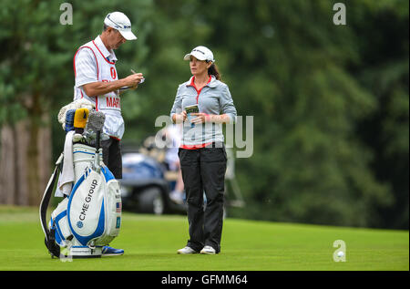 Woburn Golf Course, Milton Keynes, UK. 31. Juli 2016. Ricoh Womens Open Golf, letzte Runde. Mo Martin (USA) beurteilt ihre Optionen auf dem 6. Fairway. Bildnachweis: Aktion Plus Sport/Alamy Live-Nachrichten Stockfoto