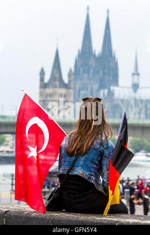 Demonstration, Kundgebung von Türken in Köln, gegen den Putschversuch in der Türkei und der für den türkischen Präsidenten Recep Erdogan, Stockfoto