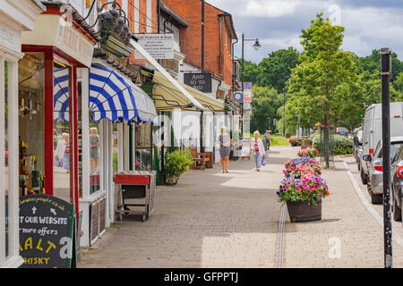 Hartley Wintney in Hampshire an einem Sommertag. Stockfoto