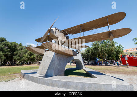 Dieses Wasserflugzeug-Denkmal in Belem markiert die erste Antenne Überquerung des Südatlantiks und ist eine exakte Nachbildung der Fairey seap Stockfoto