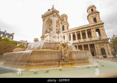 Saint Sulpice Kirche-Paris Stockfoto