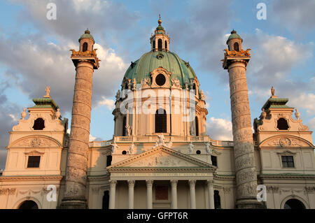 Barocke Kirche von Saint Charles Borromeo in Wien Stockfoto