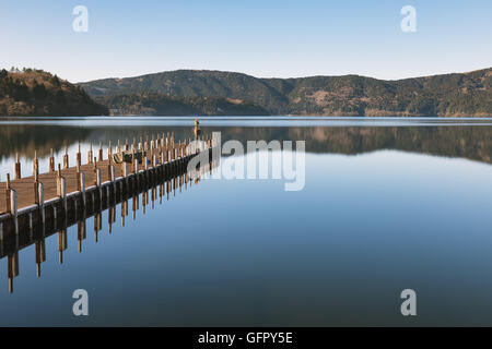 Lake Ashi in Wintermorgen, Hakone, Japan Stockfoto