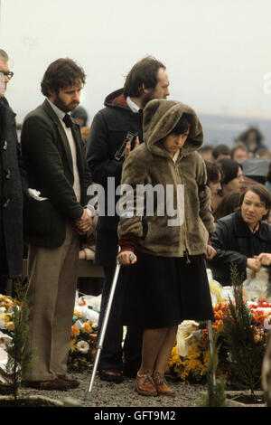 Bernadette Devlin McAliskey, Nordirland bei der Beerdigung von Francis Hughes. 1981 starb er im Hungerstreik. Die Probleme in Großbritannien der 1980er Jahre HOMER SYKES Stockfoto