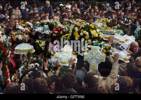 Hungerstürmer Francis Hughes Beerdigung 1981 Bellaghy, im County Londonderry, Nordirland. 1980ER JAHRE UK HOMER SYKES Stockfoto