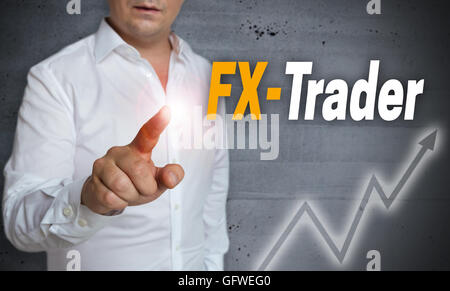 FX Trader Touchscreen wird von Menschen betrieben. Stockfoto