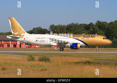 Frankfurt am Main 4. Juli 2012: Airbus A320 von Gulf Air am Frankfurter Flughafen Stockfoto