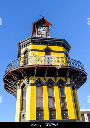 Uhrturm in der V & ein (Victoria & Alfred) Waterfront ist ein historisches Wahrzeichen (erbaut 1882). Cape Town, Südafrika Stockfoto