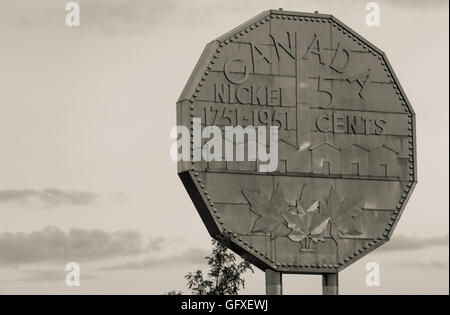 Die große Nickel am Dynamic Earth in Sudbury, Ontario, Kanada. Stockfoto