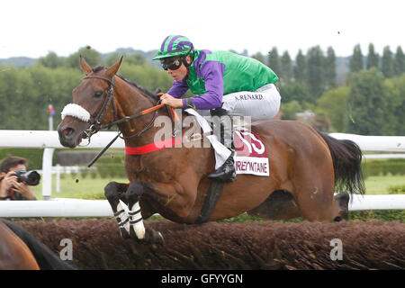 Clairefontaine-Deauville, Normandie, Frankreich. 1. August 2016. Prix von Glyzinien mit Yellowstone Cay geritten von A Renard Credit: Action Plus Sport Bilder/Alamy Live News Stockfoto