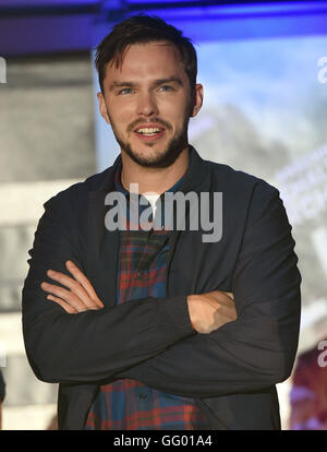 Köln, Deutschland. 1. August 2016. Britischer Schauspieler Nicholas Hoult während der Premiere des Films Collide in Köln, Deutschland, 1. August 2016 abgebildet. Der Film beginnt am 04.08.2016. Foto: Henning Kaiser/Dpa/Alamy Live News Stockfoto