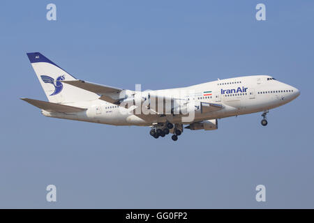 Kuala Lumpur/Malaysia Februar 10, 2015: Die seltene Boeing 747SP von Iran Air am Flughafen Kuala Lumpur. Stockfoto