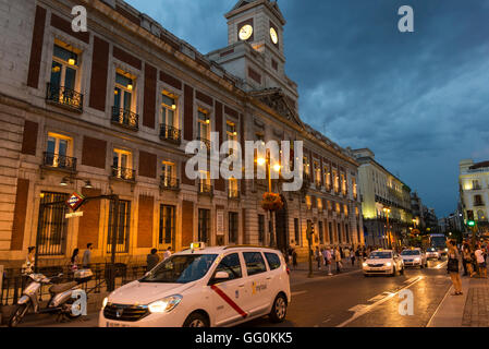 Alte königliche Postgebäude jetzt die regionale Regierungsbüro, Puerta del Sol, Madrid, Spanien Stockfoto