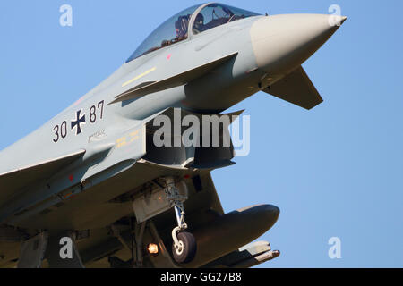 Deutsche Luftwaffe EF2000 Eurofighter von der Landung während des Trainings Frisian Flag. Stockfoto