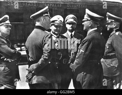 Hitlers Besuch im besetzten Paris. Im Mittelpunkt: Göring, Rudolf Heß und Adolf Hitler 1940 Frankreich - Krieg Stockfoto