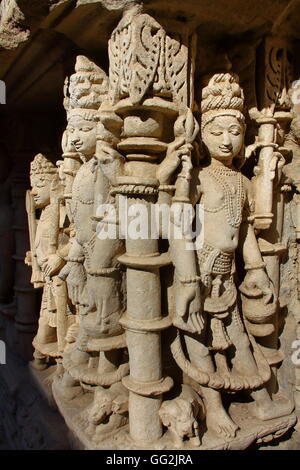 Rani Ki Vav Stufenbrunnen, kunstvollen Schnitzereien auf Wand, Patan, Gujarat, Indien Stockfoto