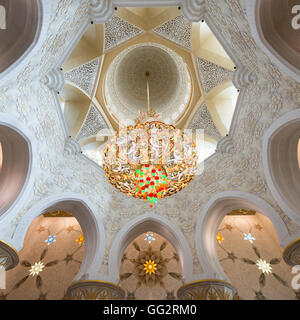 Sheikh Zayed Grand Moschee, Abu Dhabi, Vereinigte Arabische Emirate Stockfoto