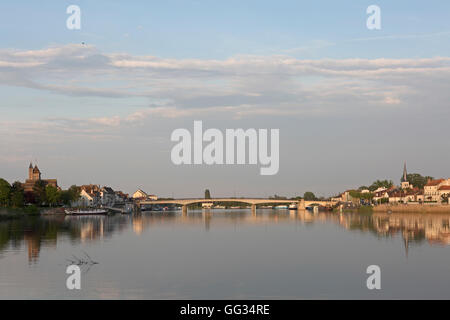 Saint-Jean-de-Losne, Burgund-Kanal, Frankreich Stockfoto